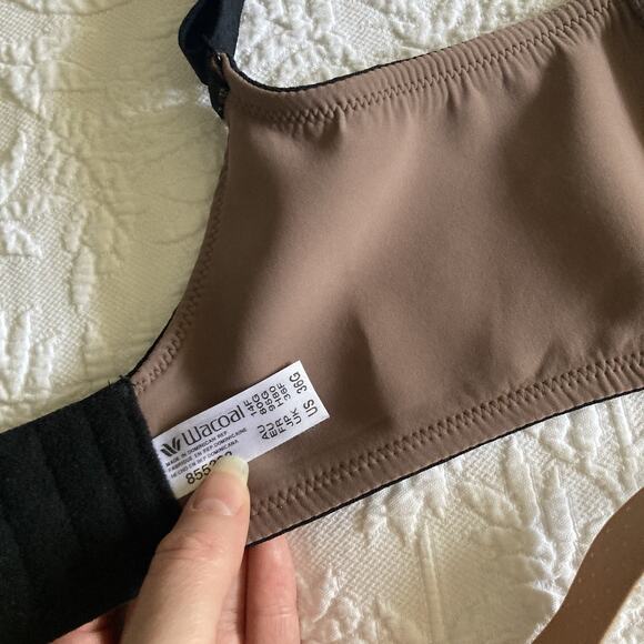 Wacoal Lot of 2 Bras 36G Bra 857303 Back Appeal Minimizer black & nude - Picture 12 of 15